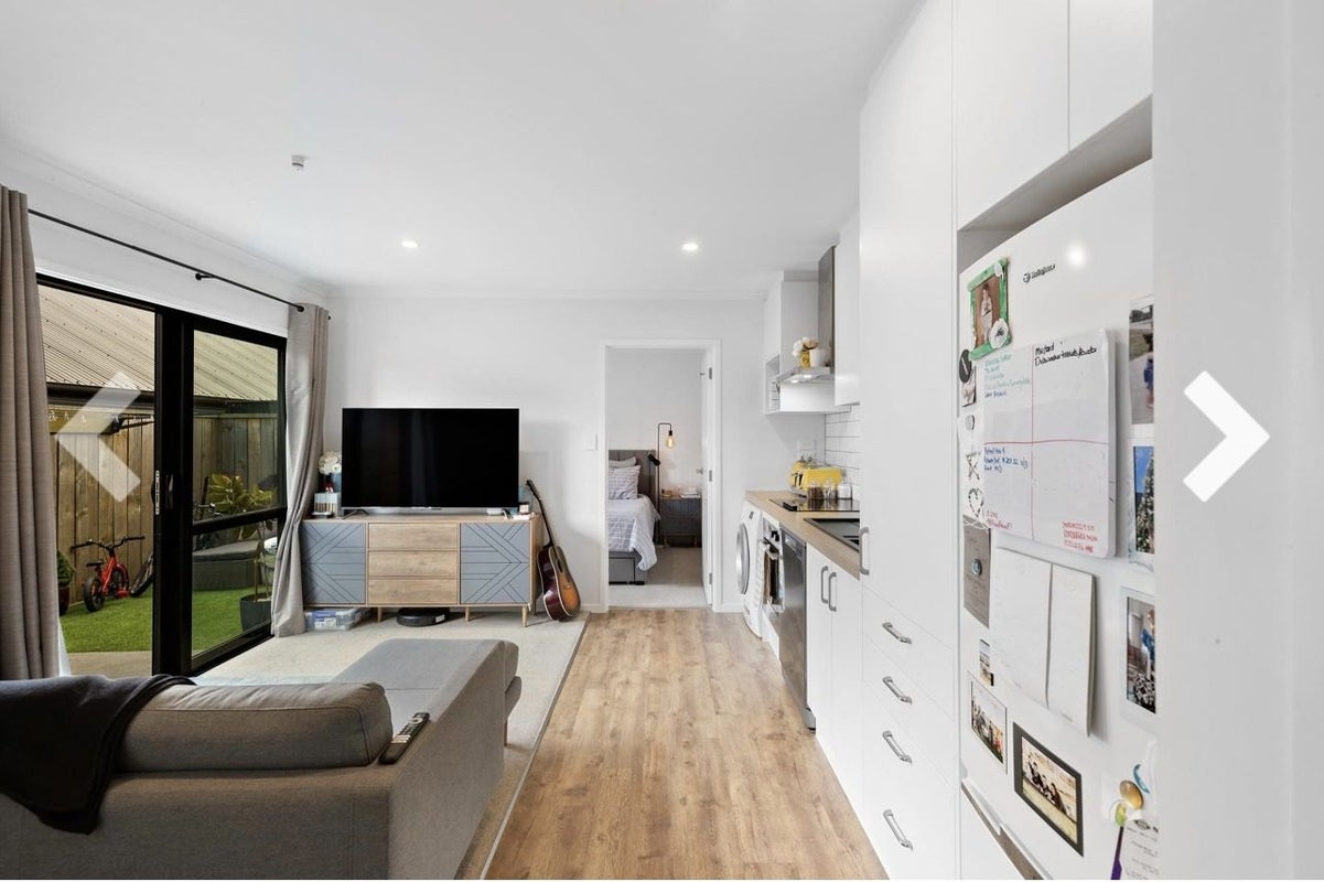 12 Leicester Street, Jacks Point, Queenstown - Carousel 1