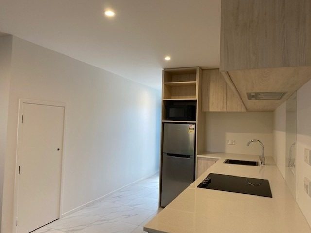 2/17 Winchester Street, Merivale, Christchurch - Carousel 2