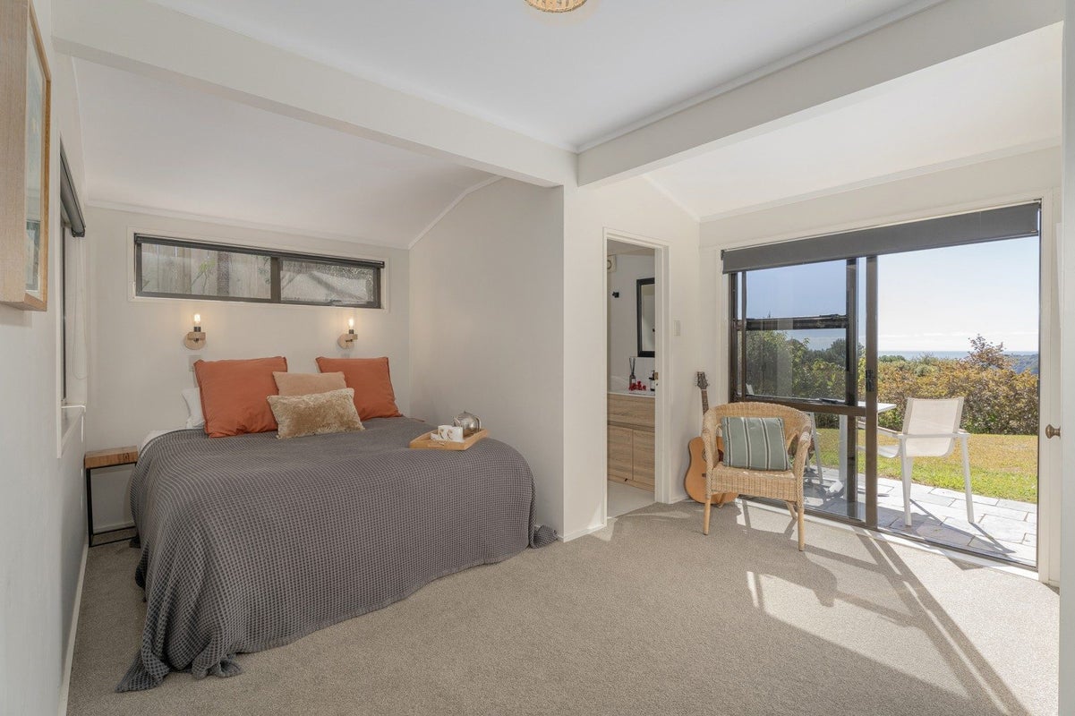 77 Grange Road, Hahei - Carousel 50