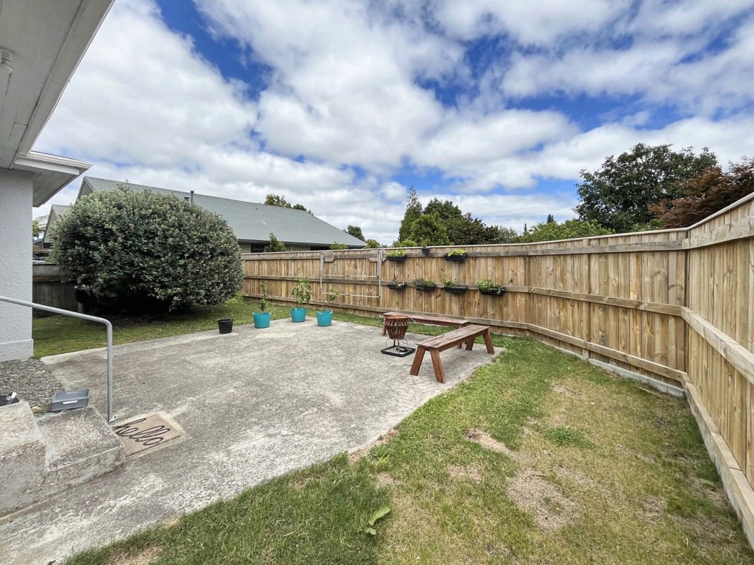 20 Brightwater Terrace, Terrace End, Palmerston North - Carousel 10