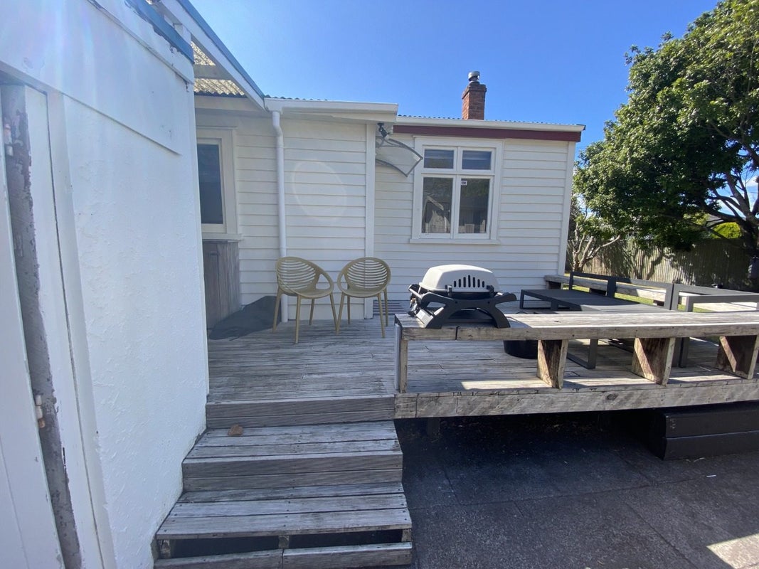 31 Royal Terrace, Sandringham, Auckland - Carousel 18
