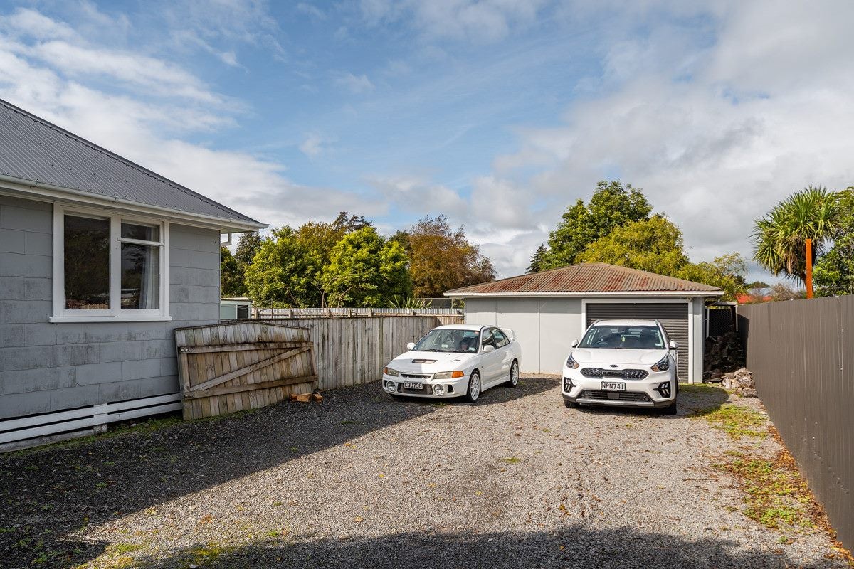 31 Kummer Crescent, Masterton - Carousel 20