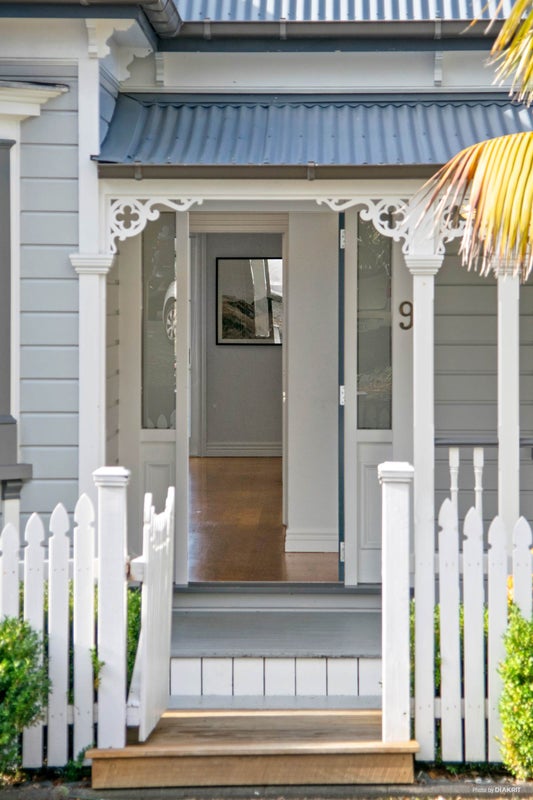 9/2 Georgia Terrace, Albany, Auckland - Carousel 2