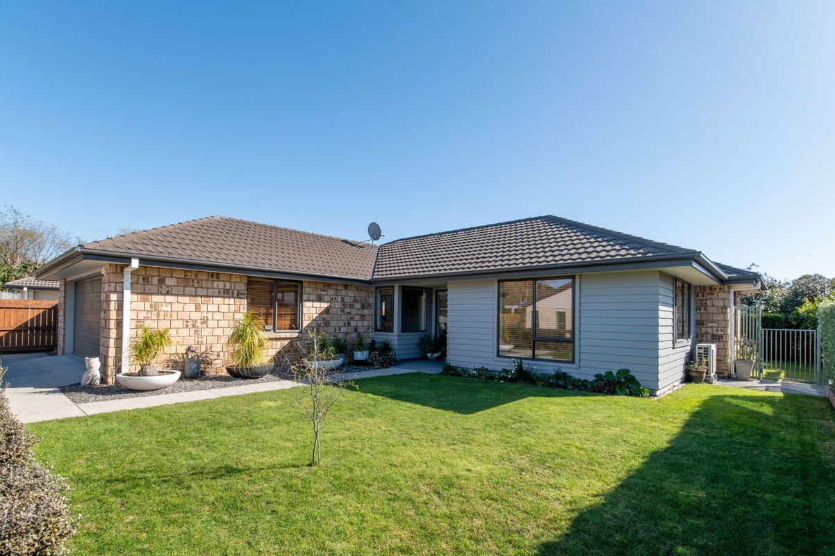 37 Kauae Place, Ngongotaha, Rotorua - Carousel 1