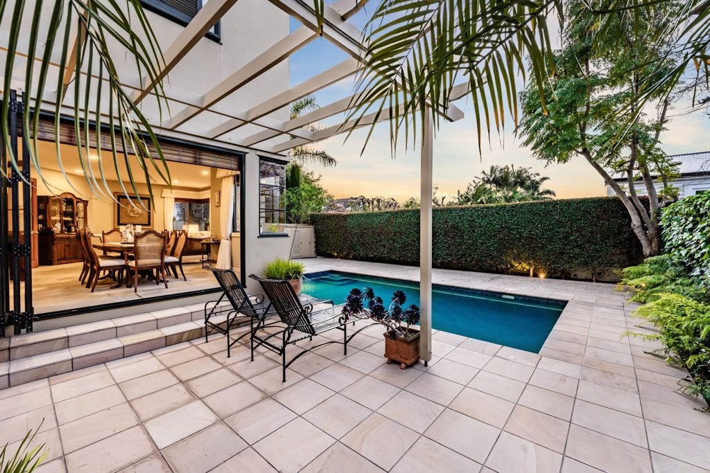 94 Benson Road, Remuera, Auckland - Carousel 2