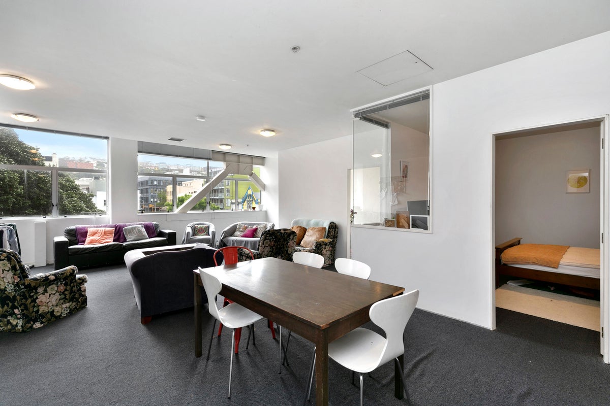303/115 Vivian Street, Te Aro, Wellington - Carousel 2