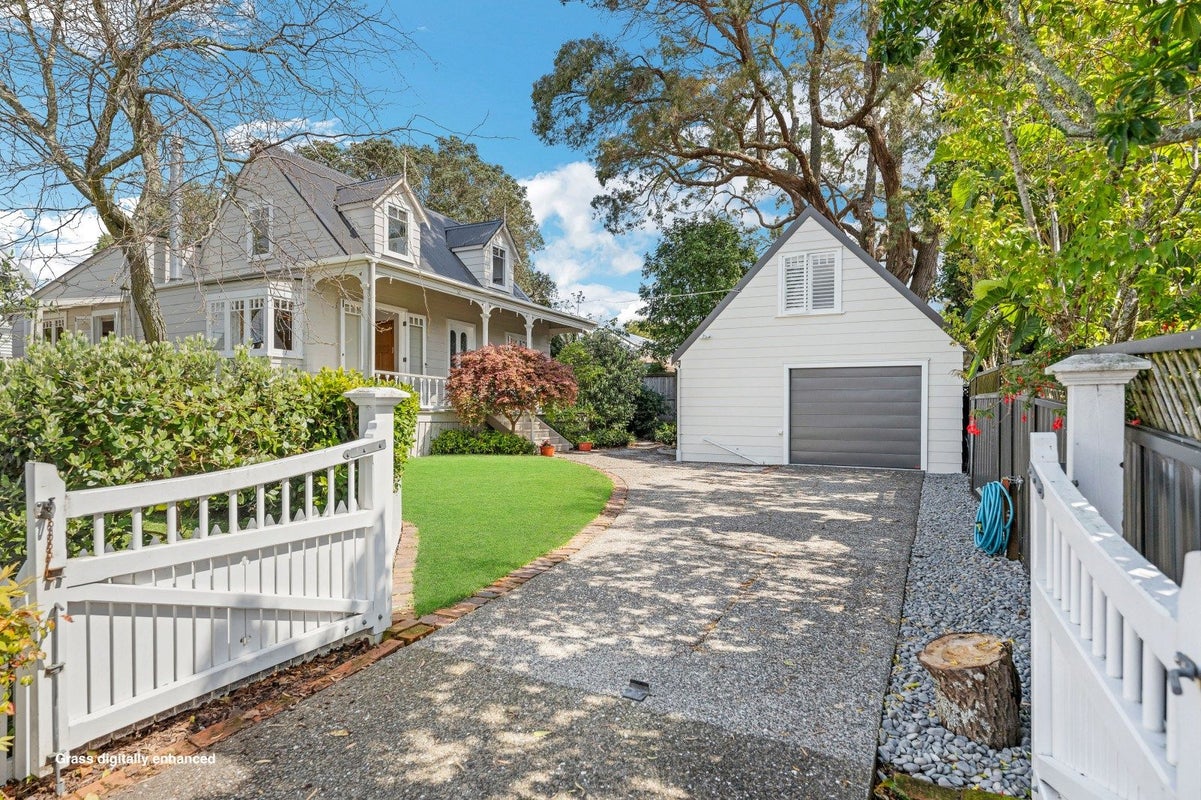 31B William Bond Street, Stanley Point, Auckland - Carousel 1