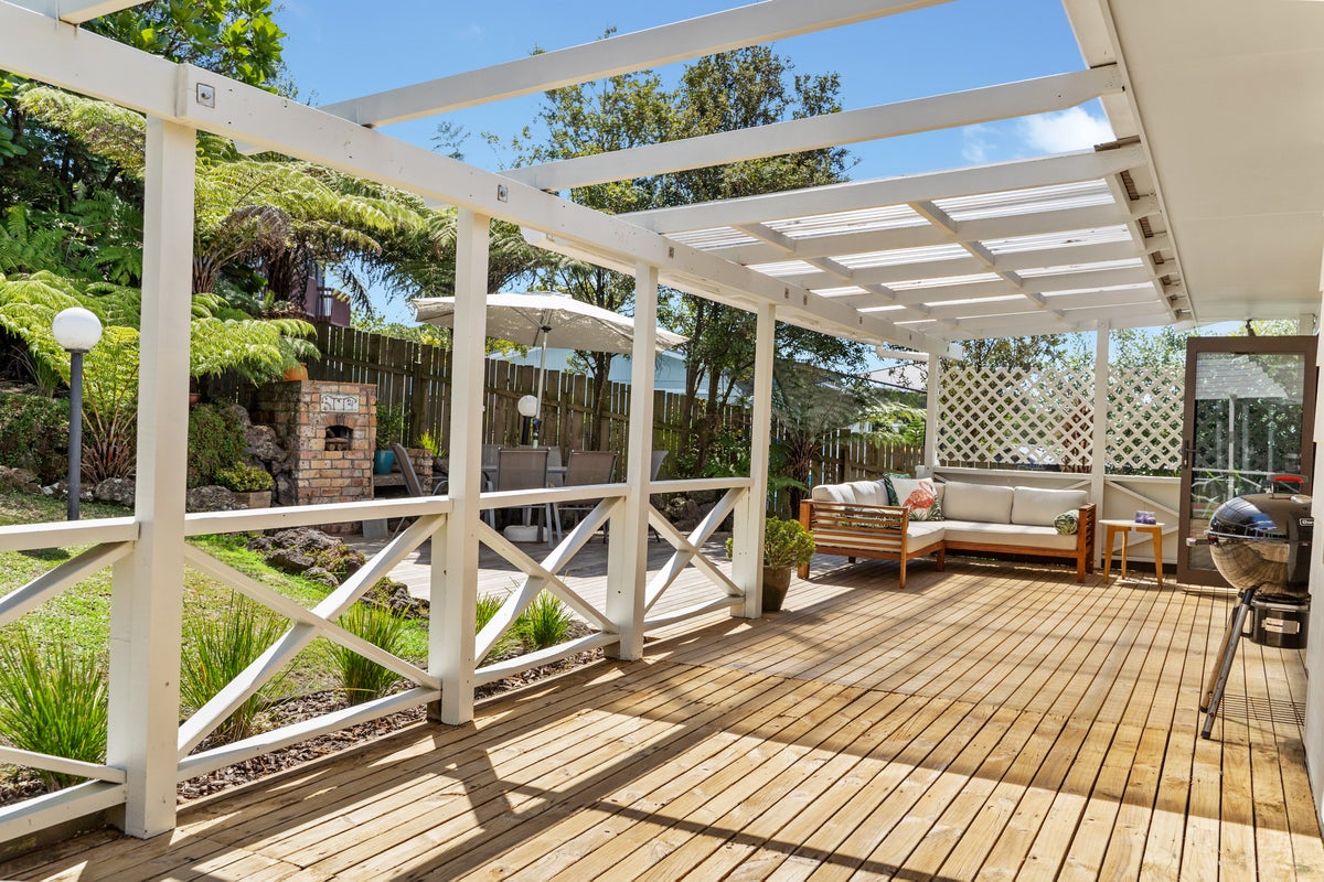 25 Annison Avenue, Glen Eden, Auckland - Carousel 2