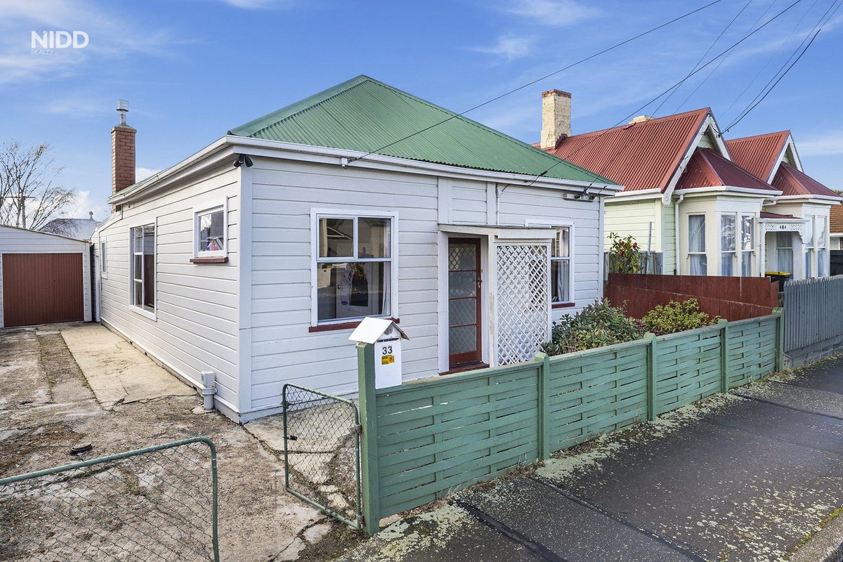 33 Loyalty Street, Forbury, Dunedin - Carousel 1