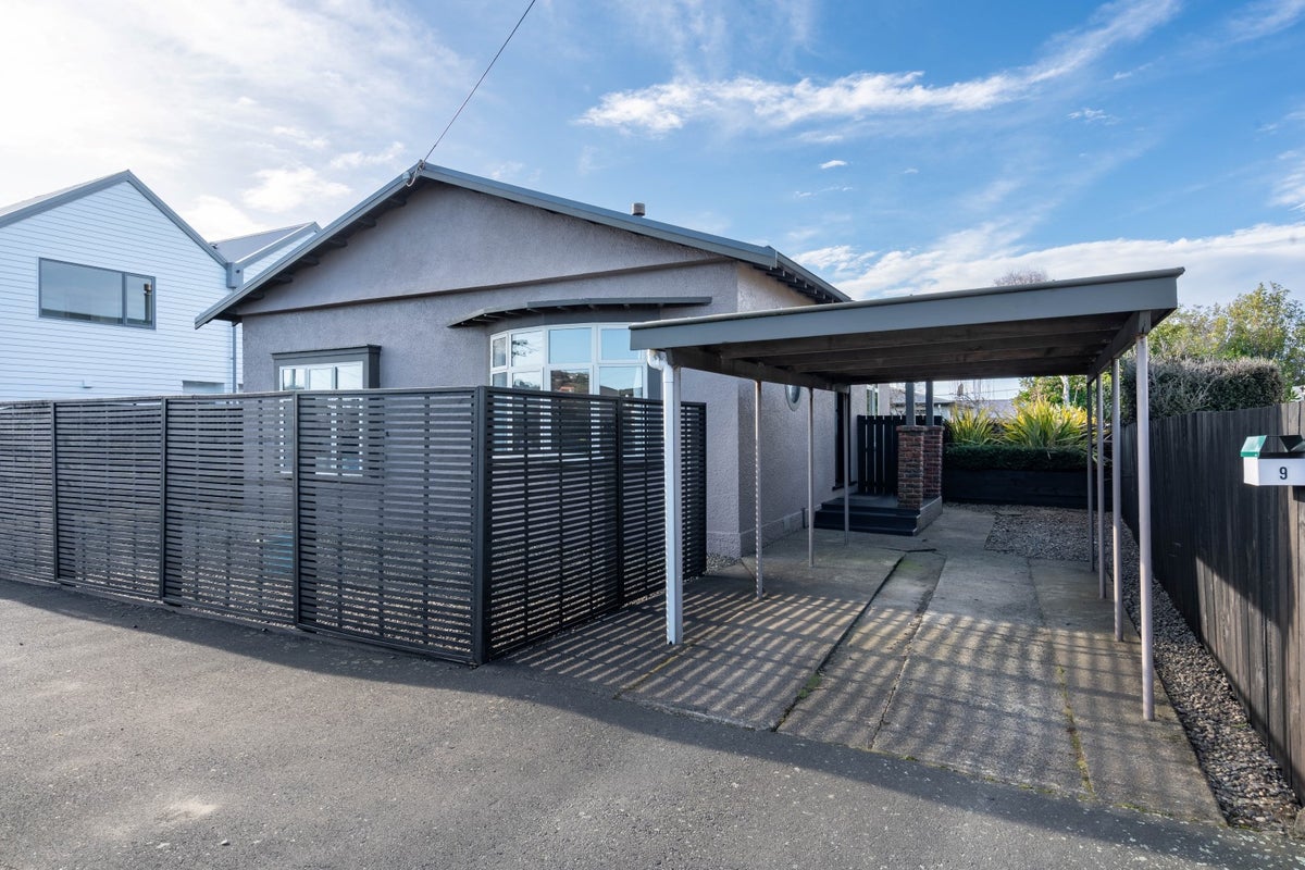 9 Moreau Street, Saint Kilda, Dunedin - Carousel 2