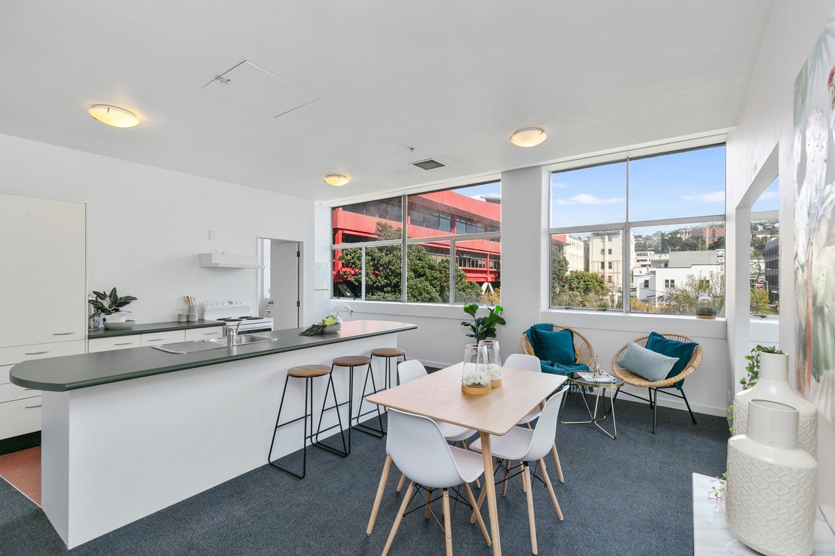 302/115 Vivian Street, Te Aro, Wellington - Carousel 1