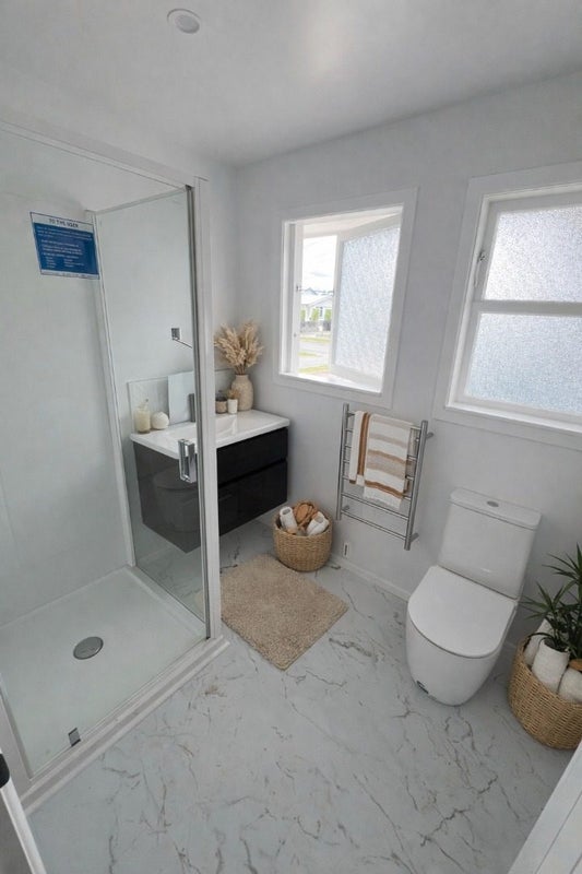 14 Grosvenor Street, Redwood, Christchurch - Carousel 2