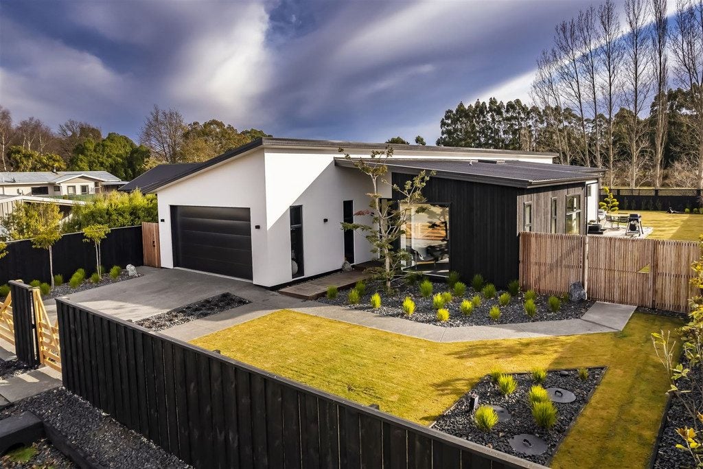 53 Canterbury Street, Ashley, Rangiora - Carousel 1