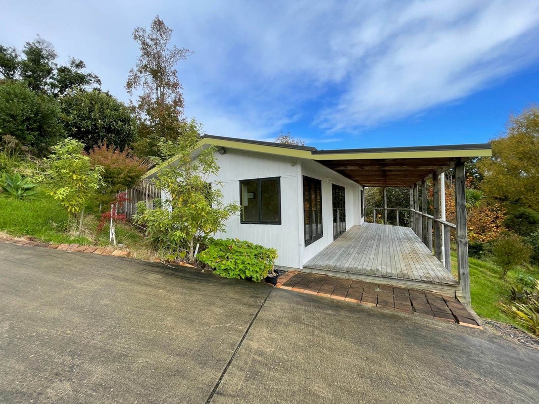 91 The Bullock Track, Mahurangi West, Warkworth - Carousel 1