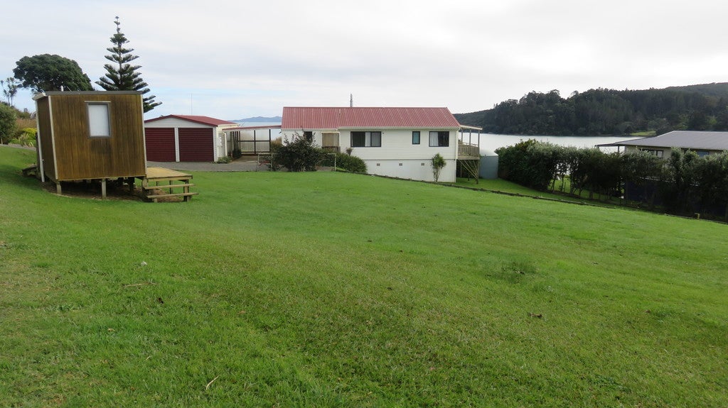 44 Peninsula Parade, Hihi, Mangonui - Carousel 2