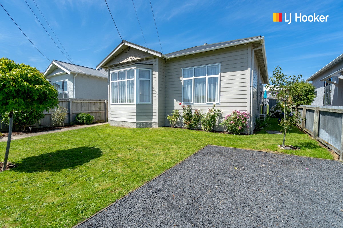 11 Crest Street, Tainui, Dunedin - Carousel 1