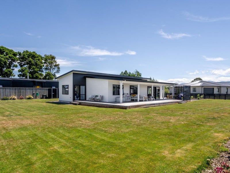 52D Taranaki Street, Kuripuni, Masterton - Carousel 1