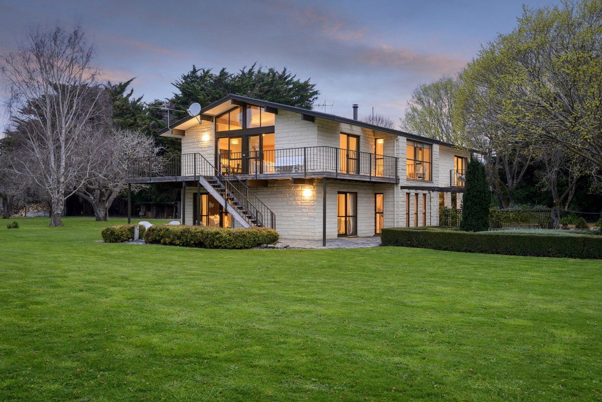 108 Perymans Road, Christchurch - Carousel 1