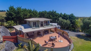 260A State Highway 10, Cable Bay, Cable Bay - Carousel 1