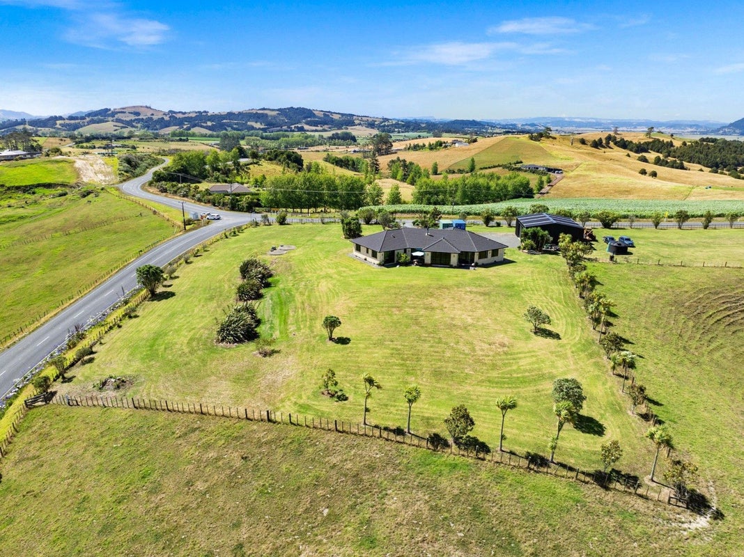 710 Three Mile Bush Road, Kamo - Carousel 2