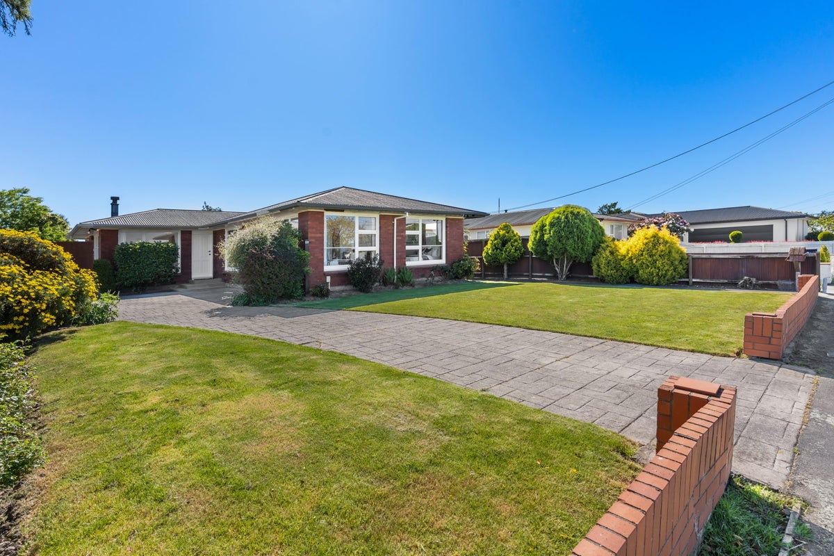 20 Fairford Street, Bishopdale, Christchurch - Carousel 2
