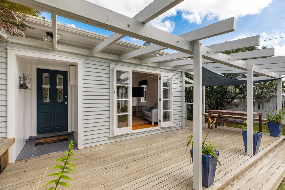 1/26 Trentham Rd, Papakura, Papakura - Carousel 2