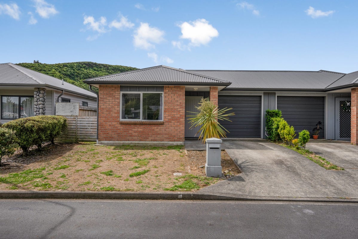 9 Hauora Lane, Taita, Lower Hutt - Carousel 1