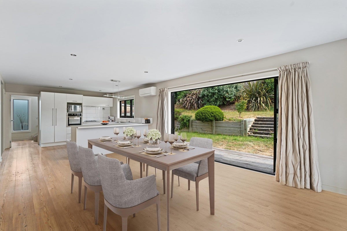 51 Nichol Street, Wanaka - Carousel 2