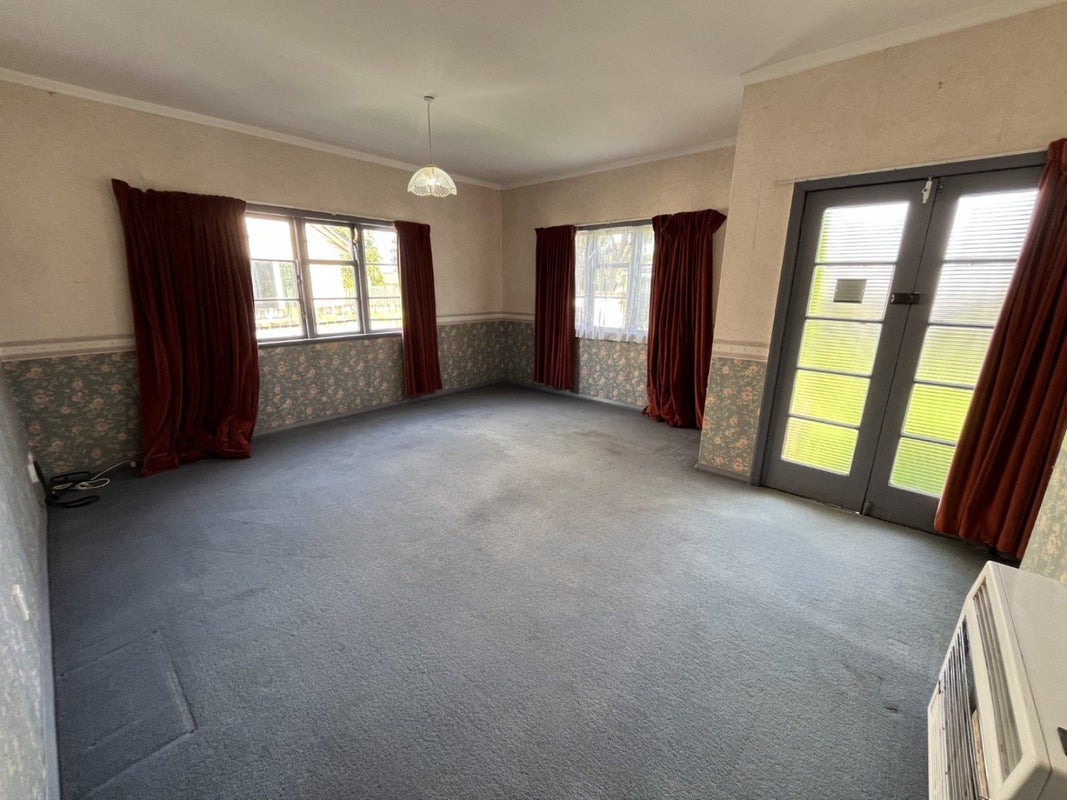 220 College Street, West End, Palmerston North - Carousel 2