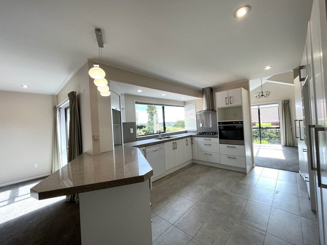 18 Clydesdale Avenue, Somerville, Manukau - Carousel 2