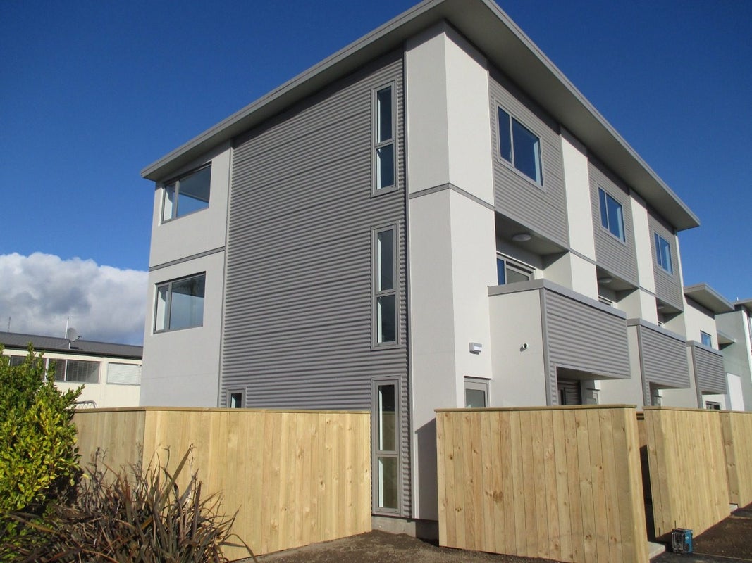 461 Barbadoes Street, Edgeware, Christchurch - Carousel 1