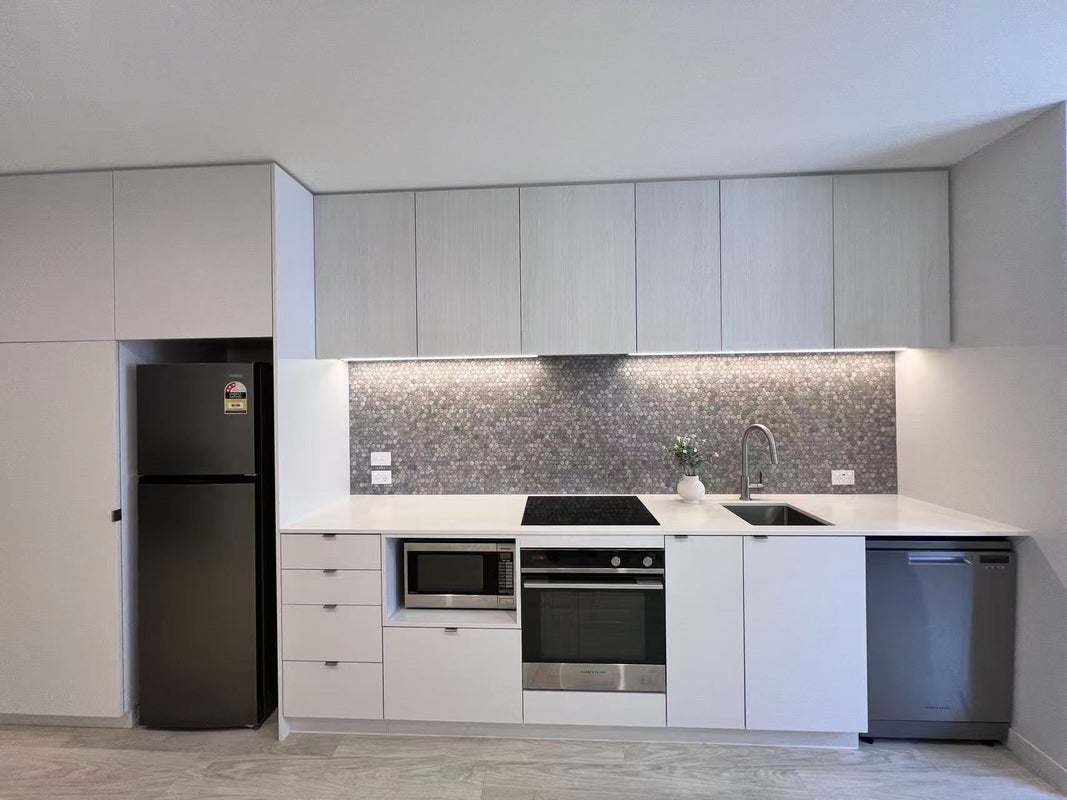 5/191 Cashel Street, Christchurch Central, Christchurch - Carousel 2