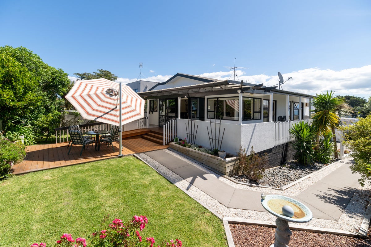 13C Tindalls Bay Road, Tindalls Beach, Whangaparaoa - Carousel 1