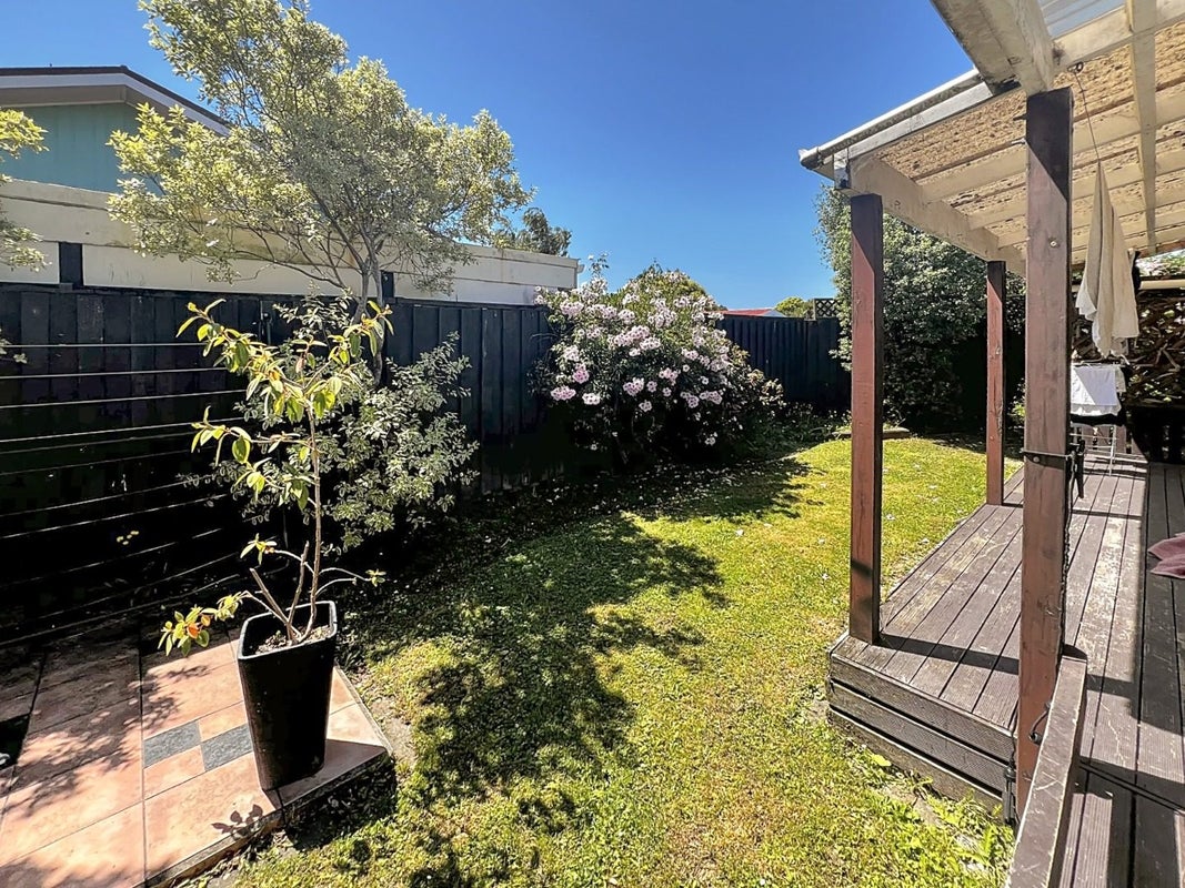 10 Cascade Crescent, Westbrook, Palmerston North - Carousel 9