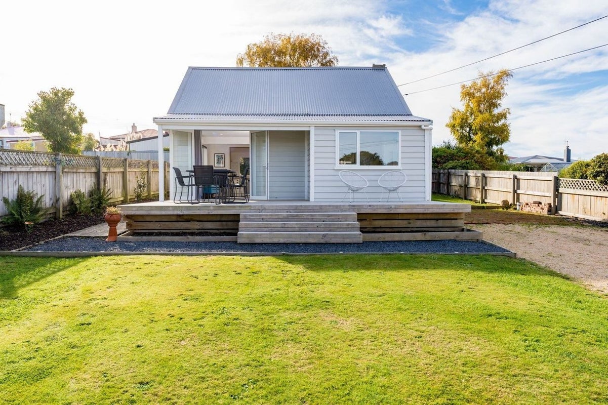 3 Alexander Street, Abbotsford, Dunedin - Carousel 1