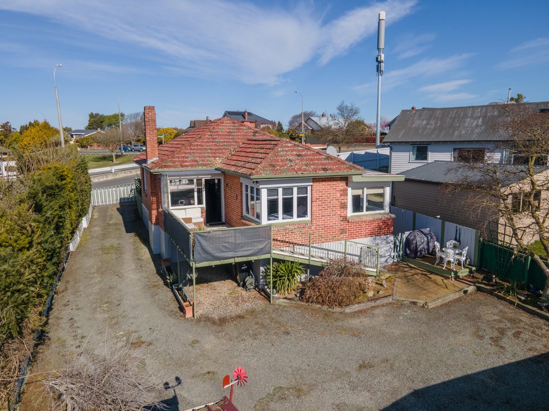 229 North Street, West End, Timaru - Carousel 1