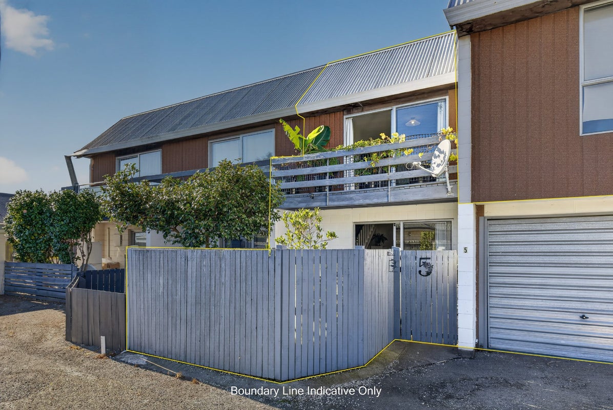 5/15 Buffon Street, Waltham, Christchurch - Carousel 1