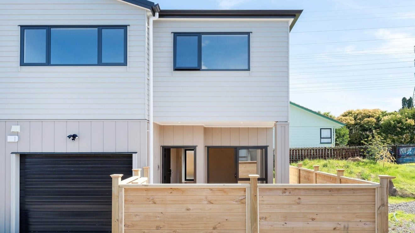 12B Italia Grove, Mount Wellington, Auckland - Carousel 1