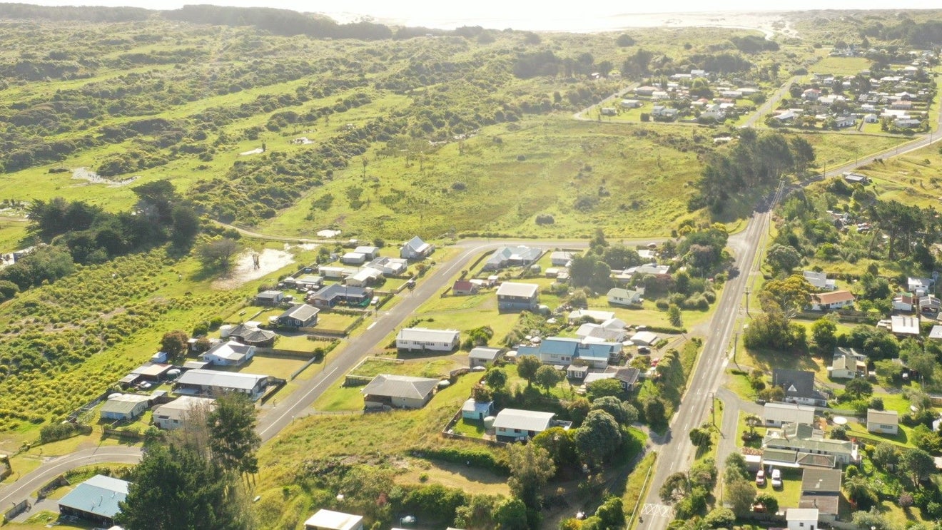 0 Hokio Beach Road, Hokio Beach, Levin - Carousel 1