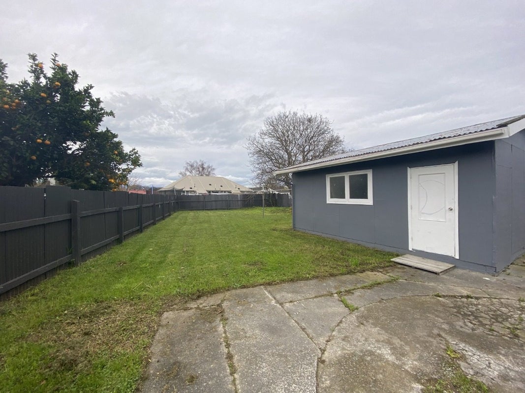 19 Charles Corner Crescent, Maraenui, Napier - Carousel 14