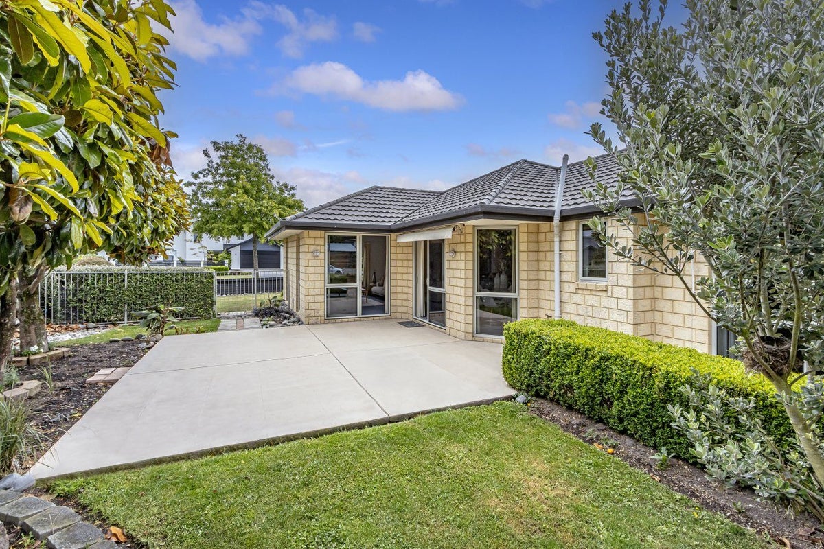 32 Travis Country Drive, Burwood, Christchurch - Carousel 2
