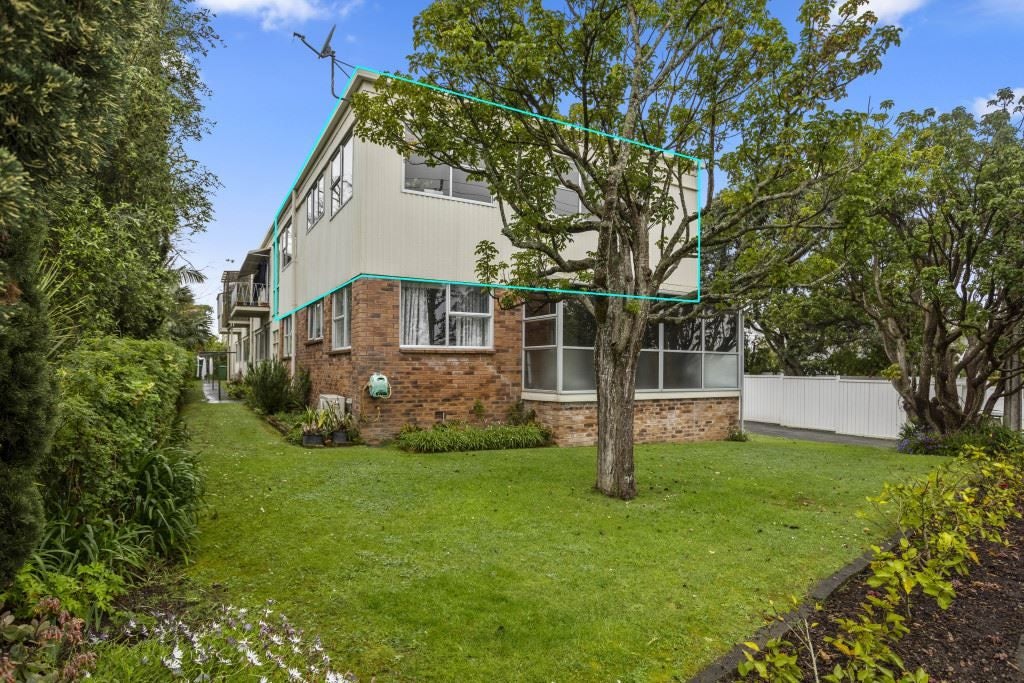 8/118 Vauxhall Road, Narrow Neck, Auckland - Carousel 22