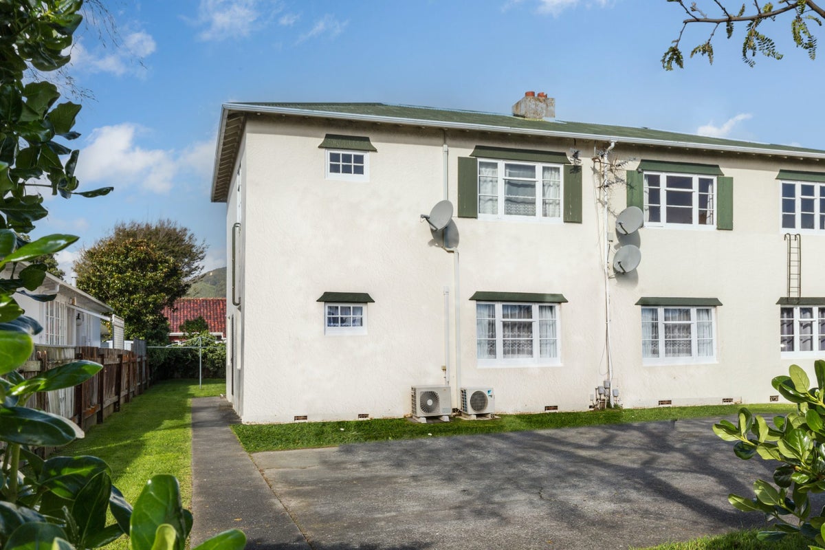 2/22 LUDLAM Crescent, WOBURN, LOWER HUTT - Carousel 20
