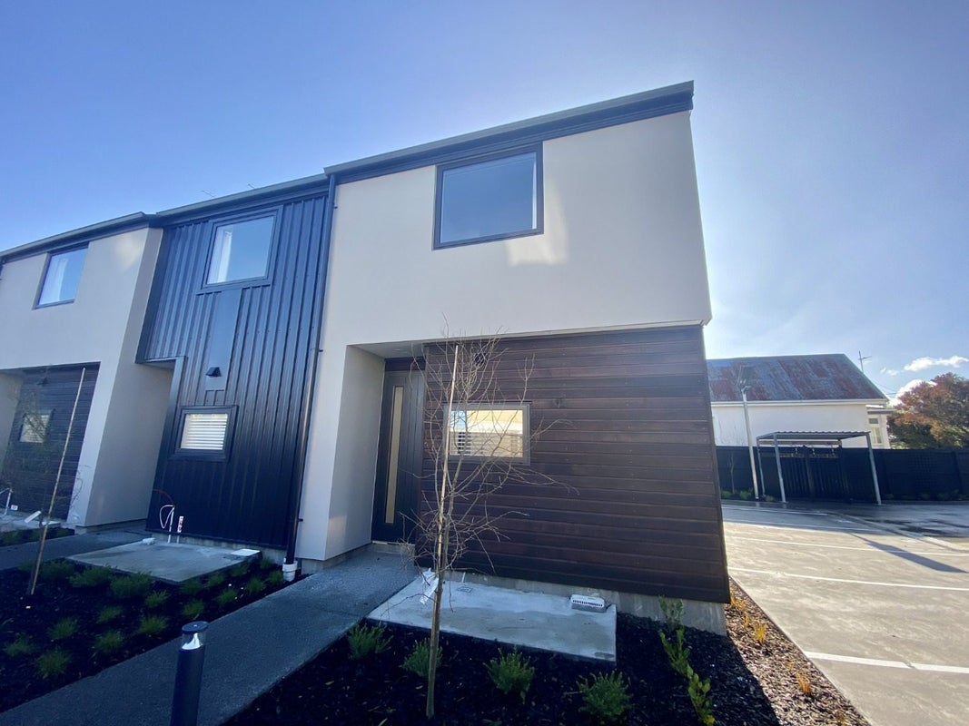 3/89 Champion Street, Edgeware, Christchurch - Carousel 1