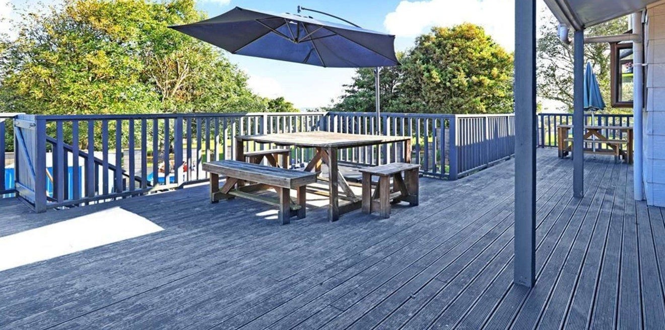 18 Oreti Place, Clover Park, Auckland - Carousel 18