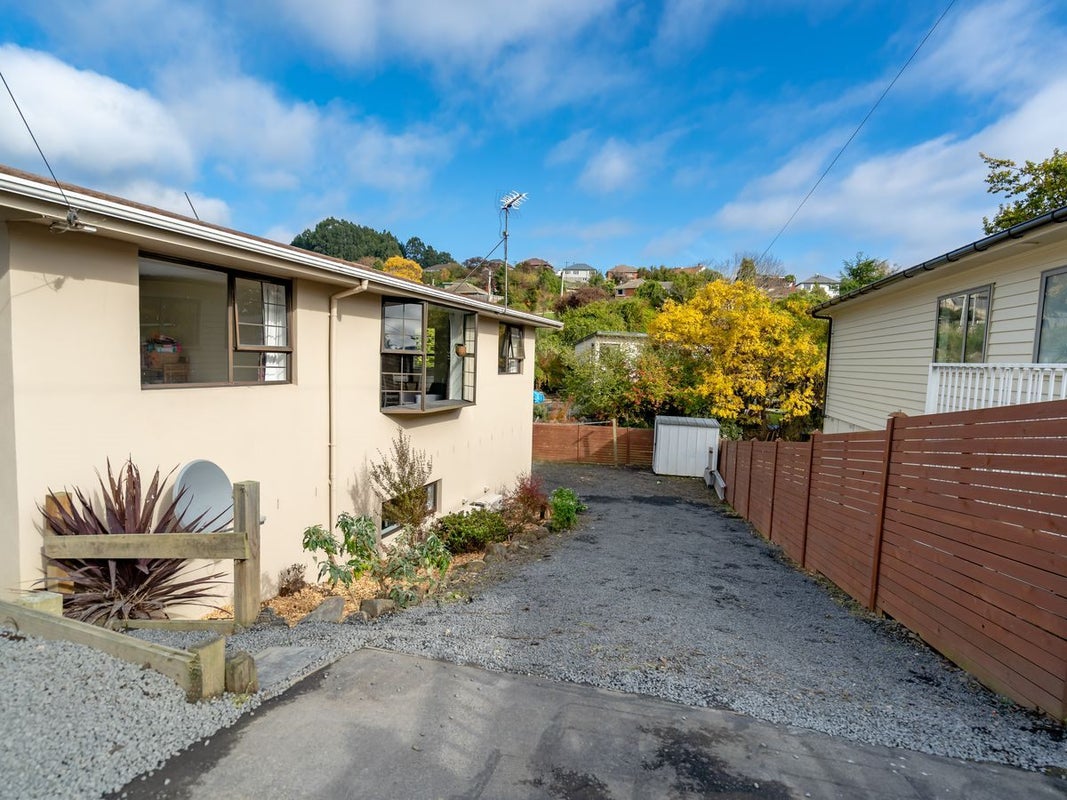 23 Quarry Road, Green Island, Dunedin - Carousel 2
