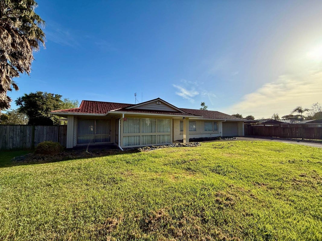 2 Isola Place, Manukau, Auckland - Carousel 2