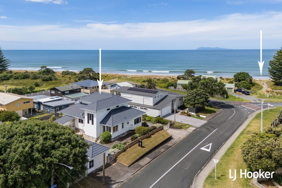 24 Leo Street, Waihi Beach, Waihi Beach - Carousel 2