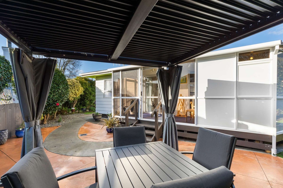 1A Boyd Avenue, Aramoho, Whanganui - Carousel 1