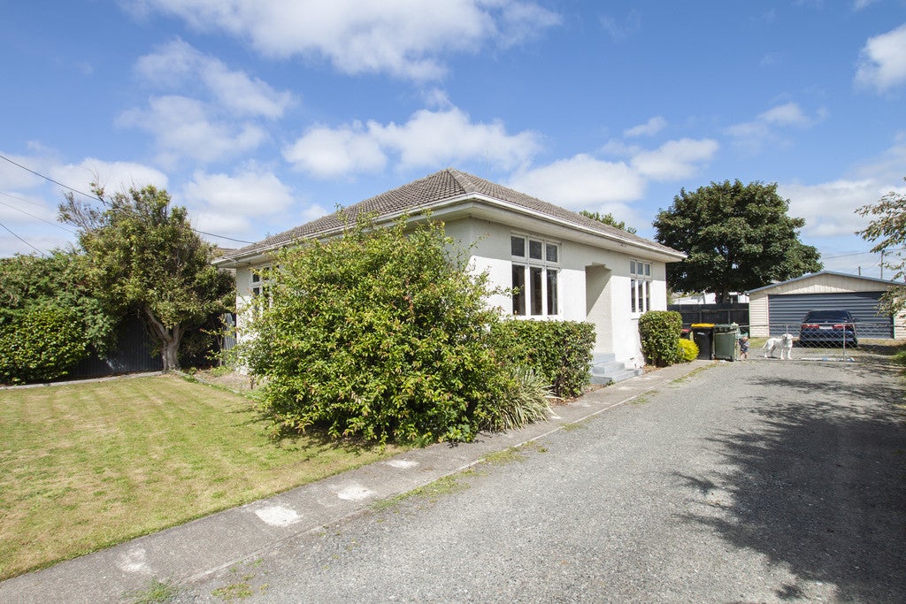 38 Harvey Street, Grasmere, Invercargill - Carousel 1